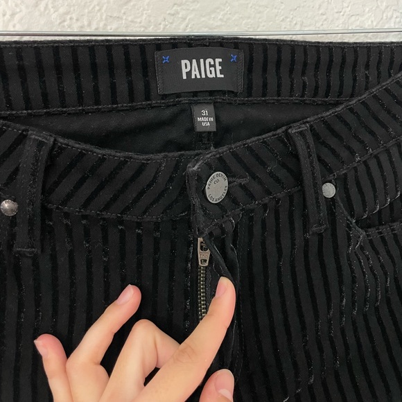 PAIGE Woman’s Verdugo Ultra Skinny Jeans with Velvet Stripping 🌟 - Picture 5 of 10